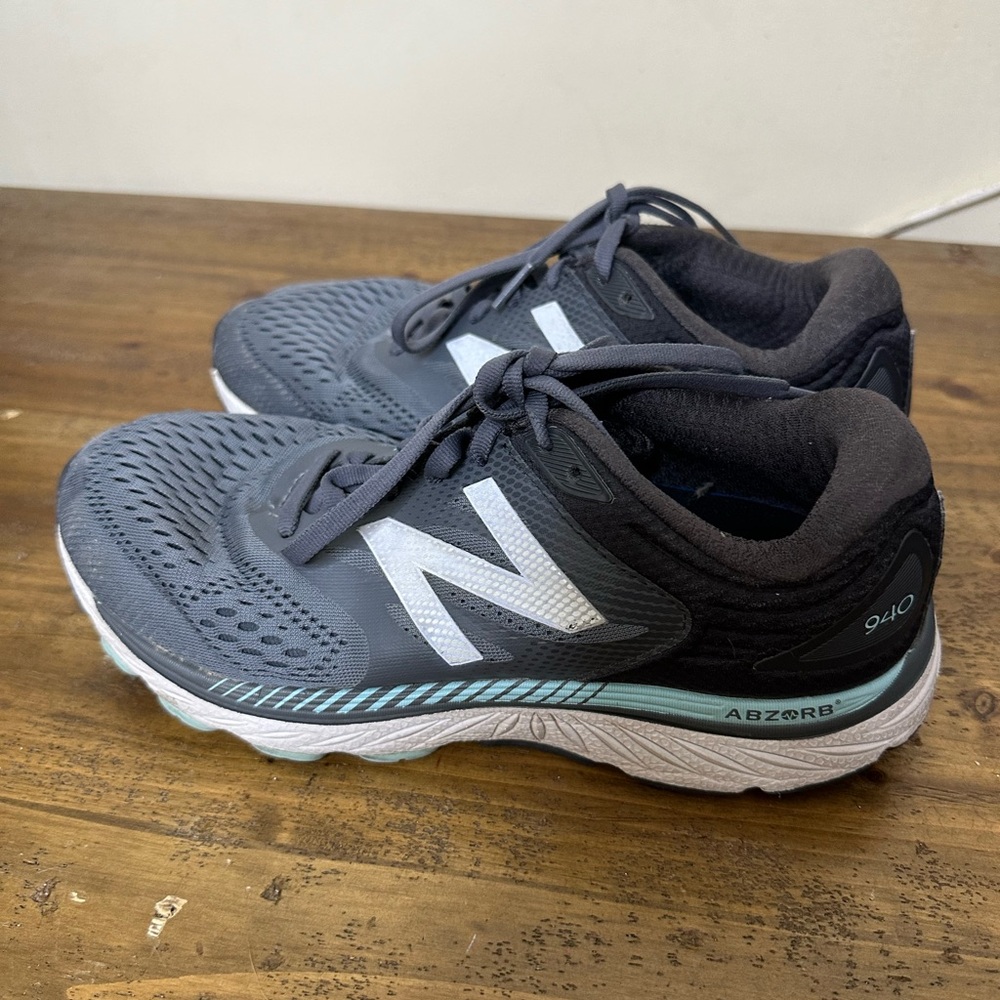 New Balance Womens 8D WIDE 940 Abzorb Grey Running Shoes Sneakers Workout